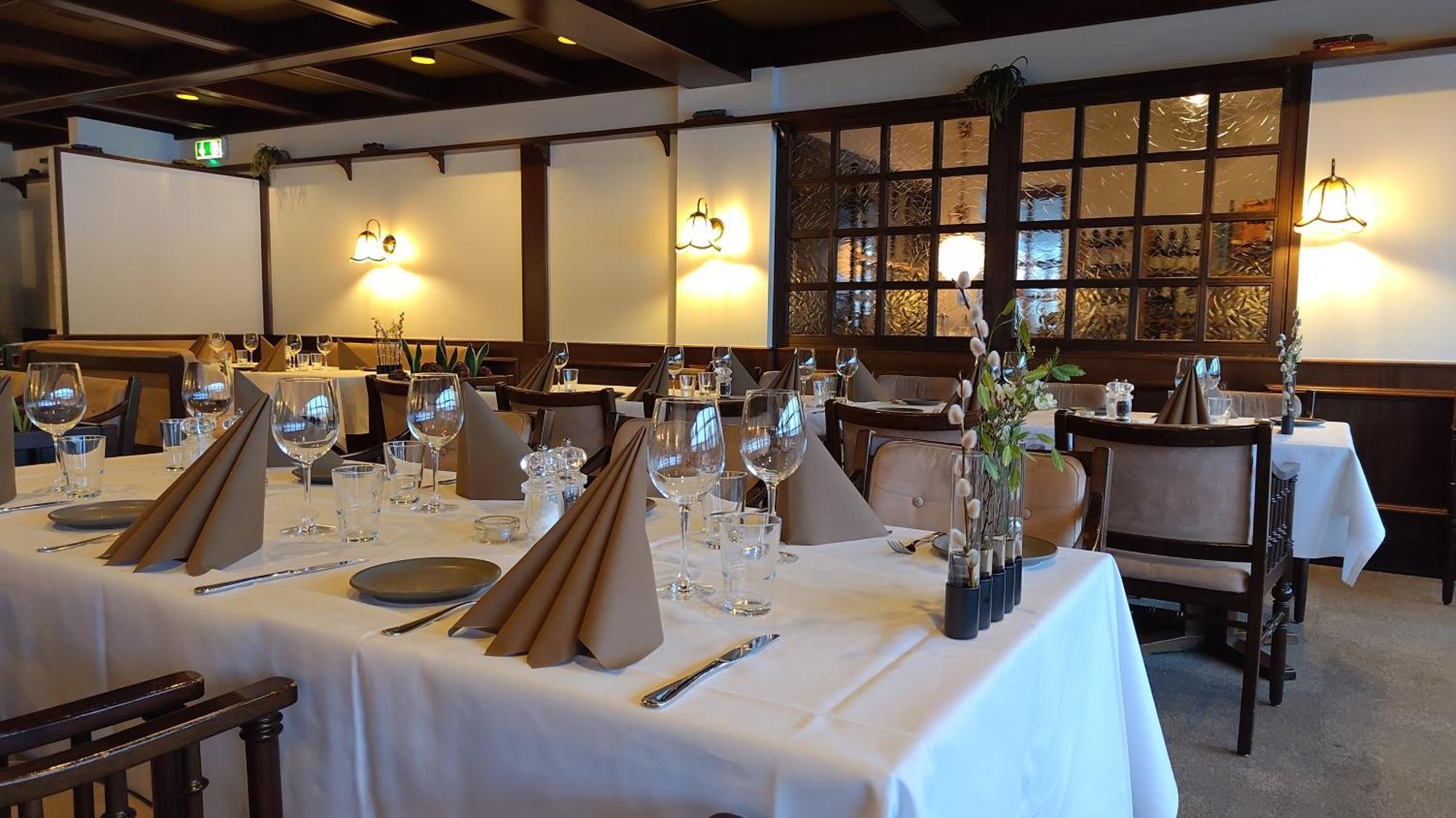 Banegaardshotellet Vojens Екстериор снимка
